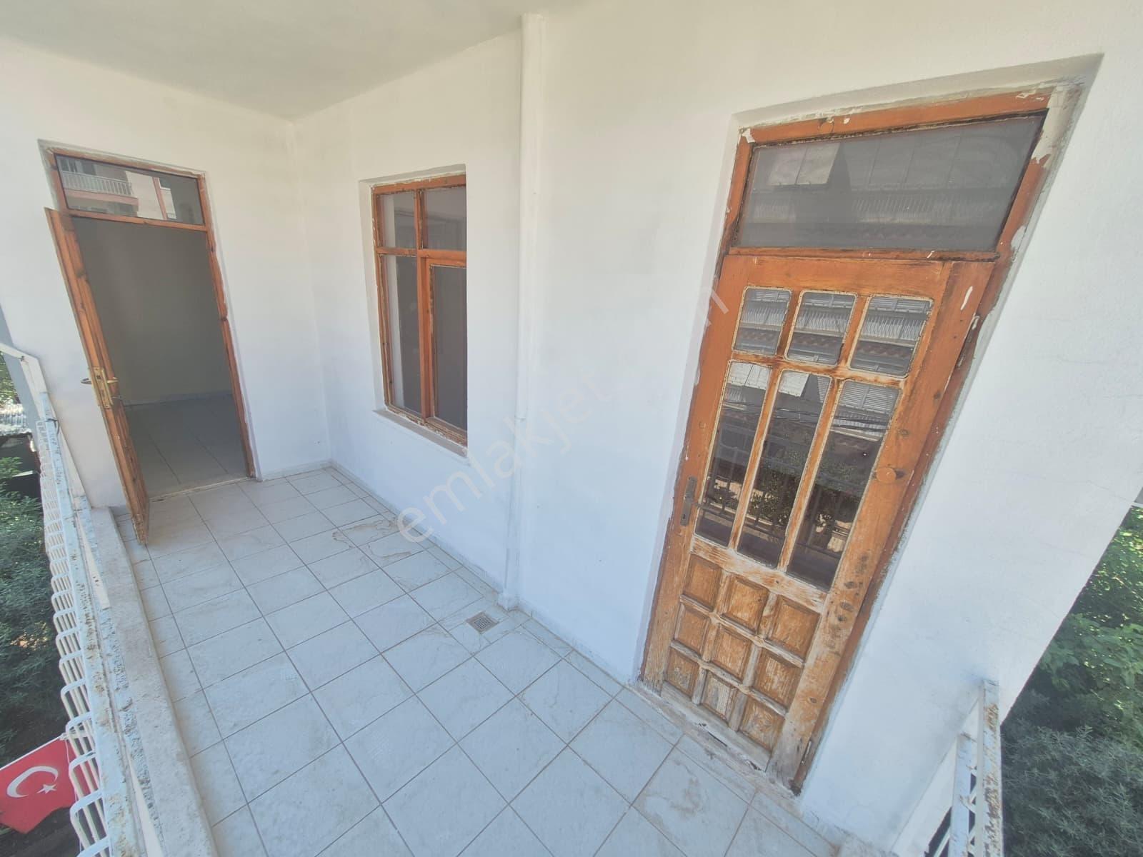 Gündoğdu Mh. Kent Meydanı Dibinde 2.kat 3+1 Kiralık Daire - Görsel 18