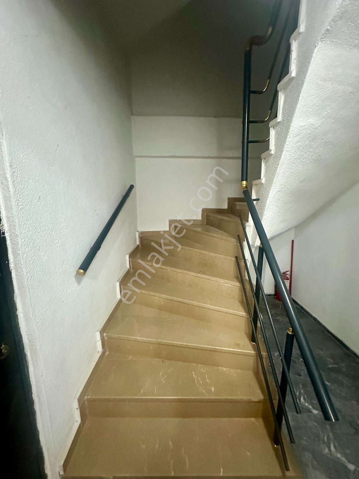 Estorıa'dan Eğitimciler Yanı Kullanışlı Sıfır 1+1 Kiralık Daire - Görsel 4