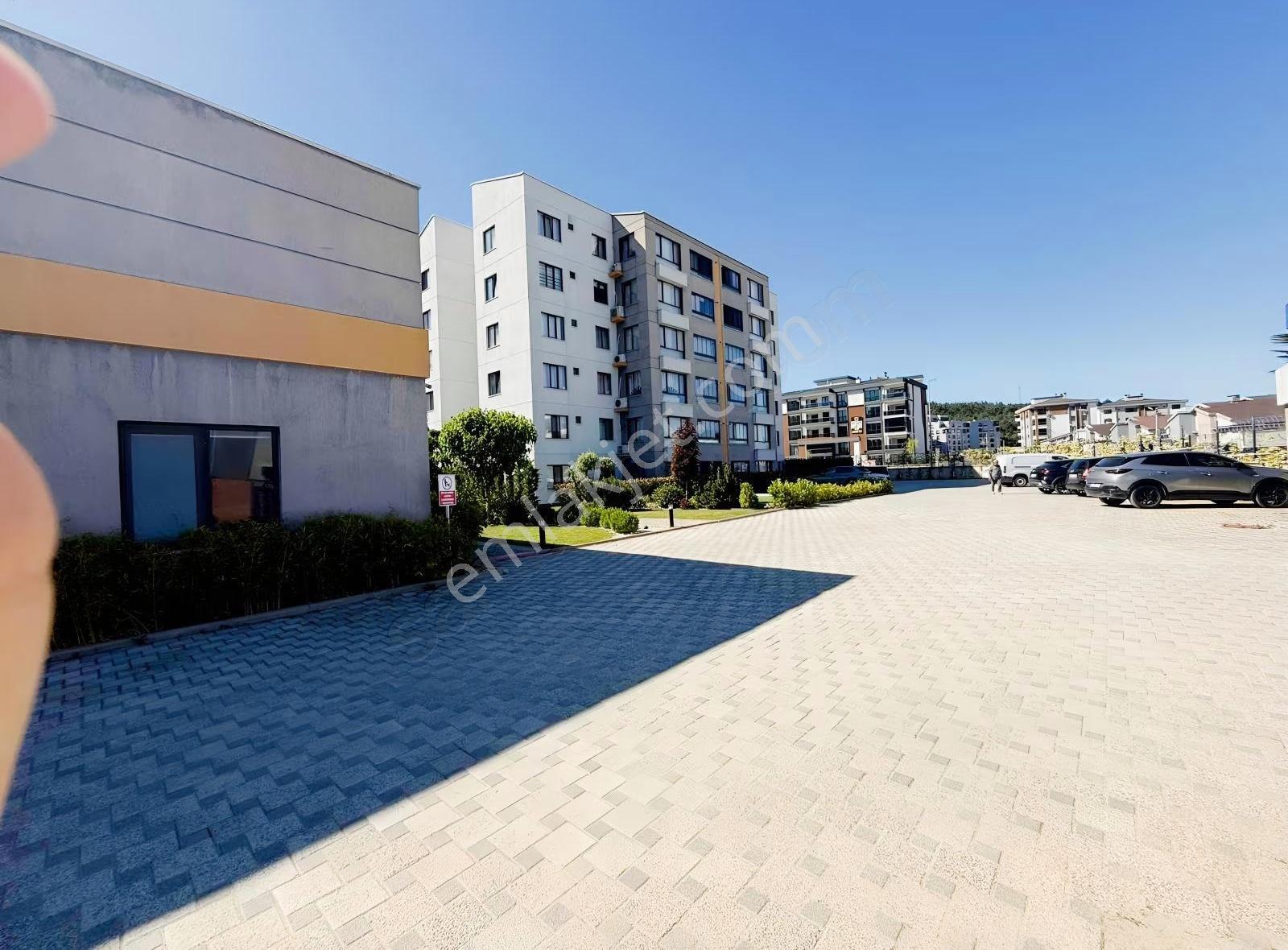 Rızvanoğlu Premium Sitesinde Kiralık Geniş 3+1 Daire - Görsel 9
