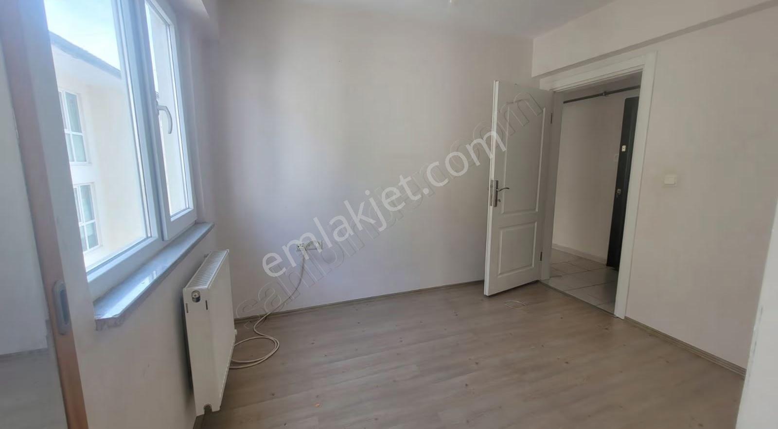 Dumlupınarda 2+1 70 M2 Net Yatırımlık Kiracılı Satılık Daire - Görsel 17