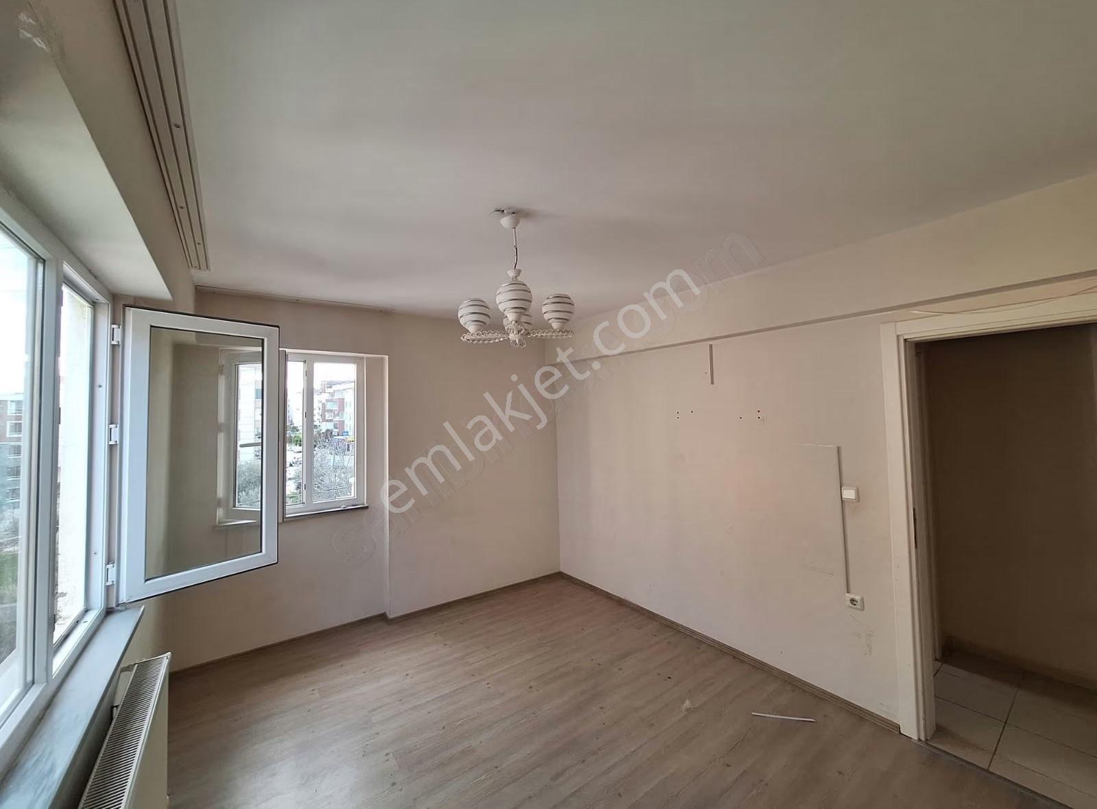 Dumlupınarda 2+1 70 M2 Net Yatırımlık Kiracılı Satılık Daire - Görsel 8