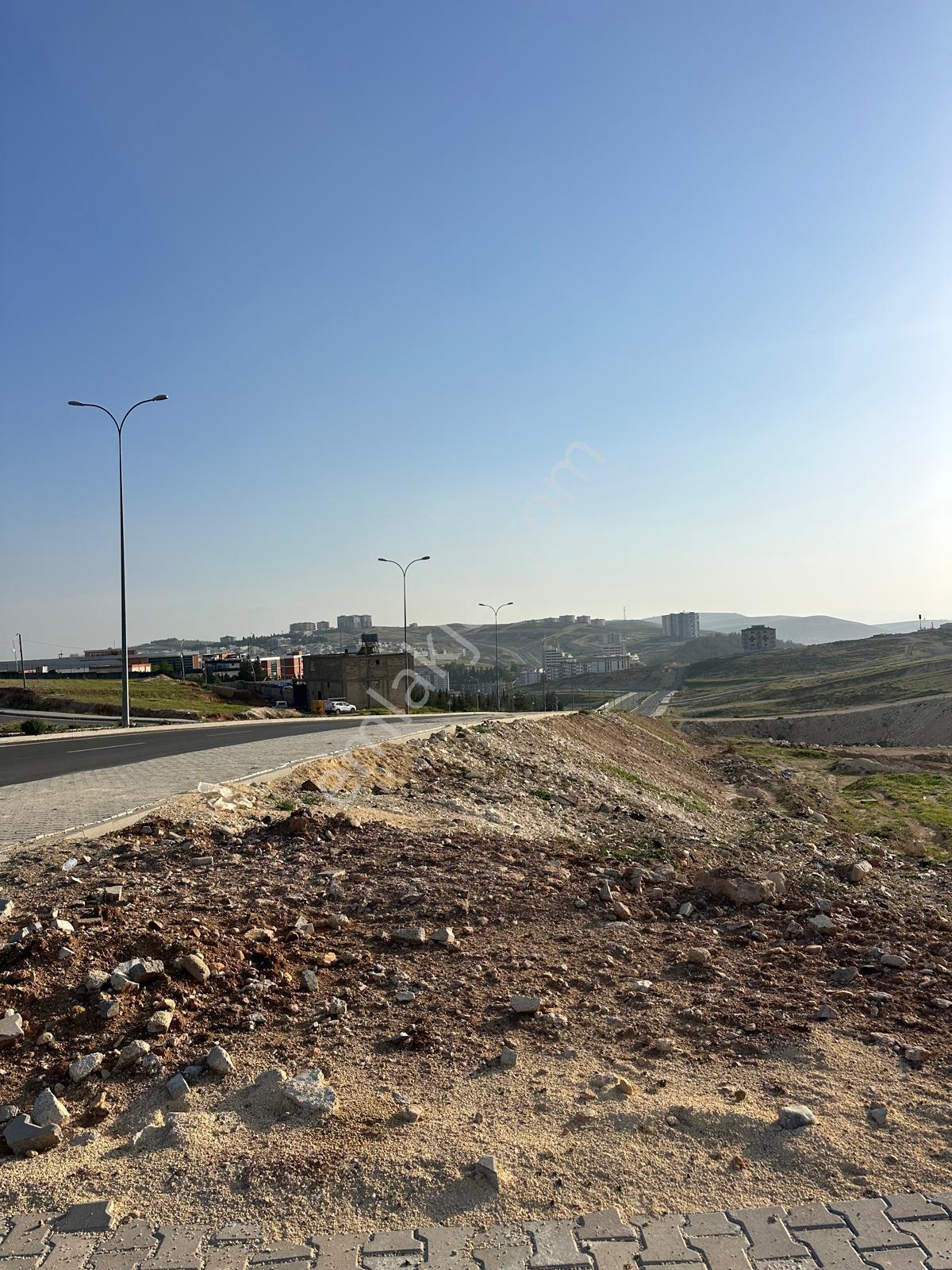 Uyaran 79 Gayrimenkul Den Mehmet Sanlı Mh Köşe Başı A5 Arsa - Görsel 9