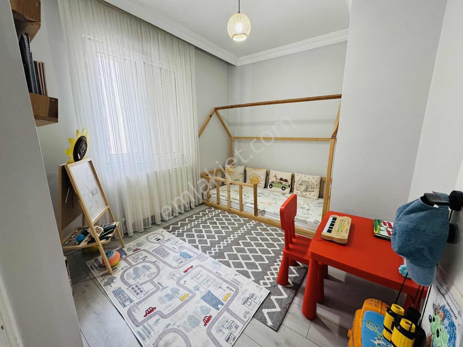 Merkez Efendi Mah.de Asansörlü 3+1 Lüks Tadilatlı Daire Fırsatı - Görsel 20
