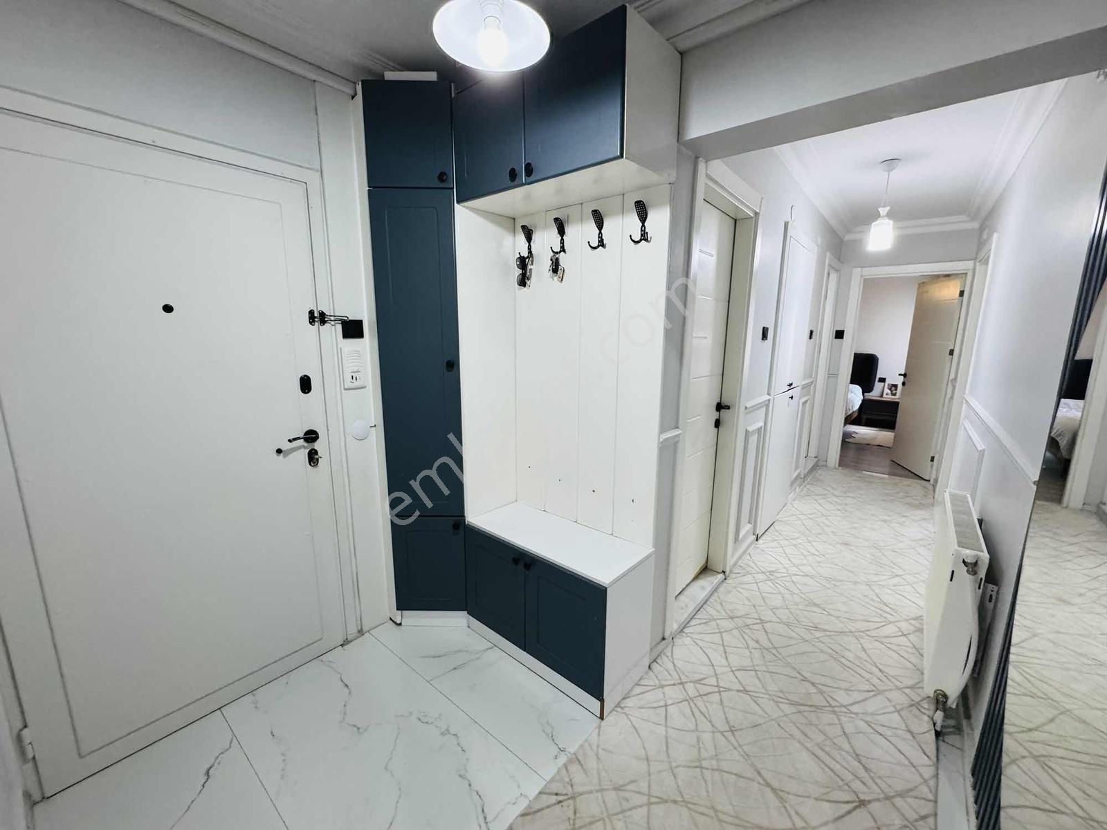 Merkez Efendi Mah.de Asansörlü 3+1 Lüks Tadilatlı Daire Fırsatı - Görsel 11