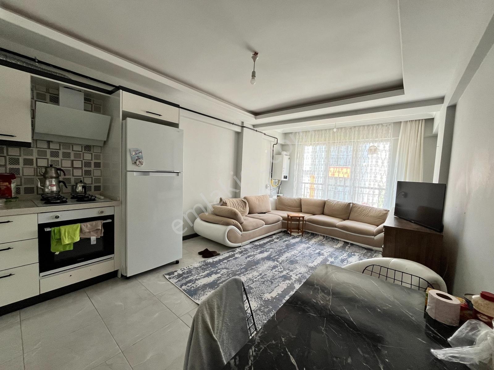 Sevinç'ten Sunullah'ta Ara Kat Eşyalı 1+1 Kiralık Daire