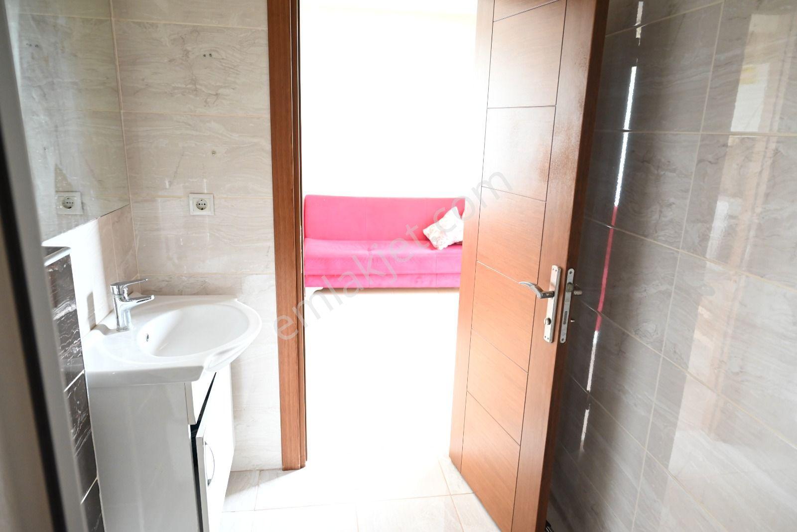 Üstünkent'ten Kuzeykent'te 34. Cadde Üzerinde Kiralık Eşyalı 1+1 - Görsel 31