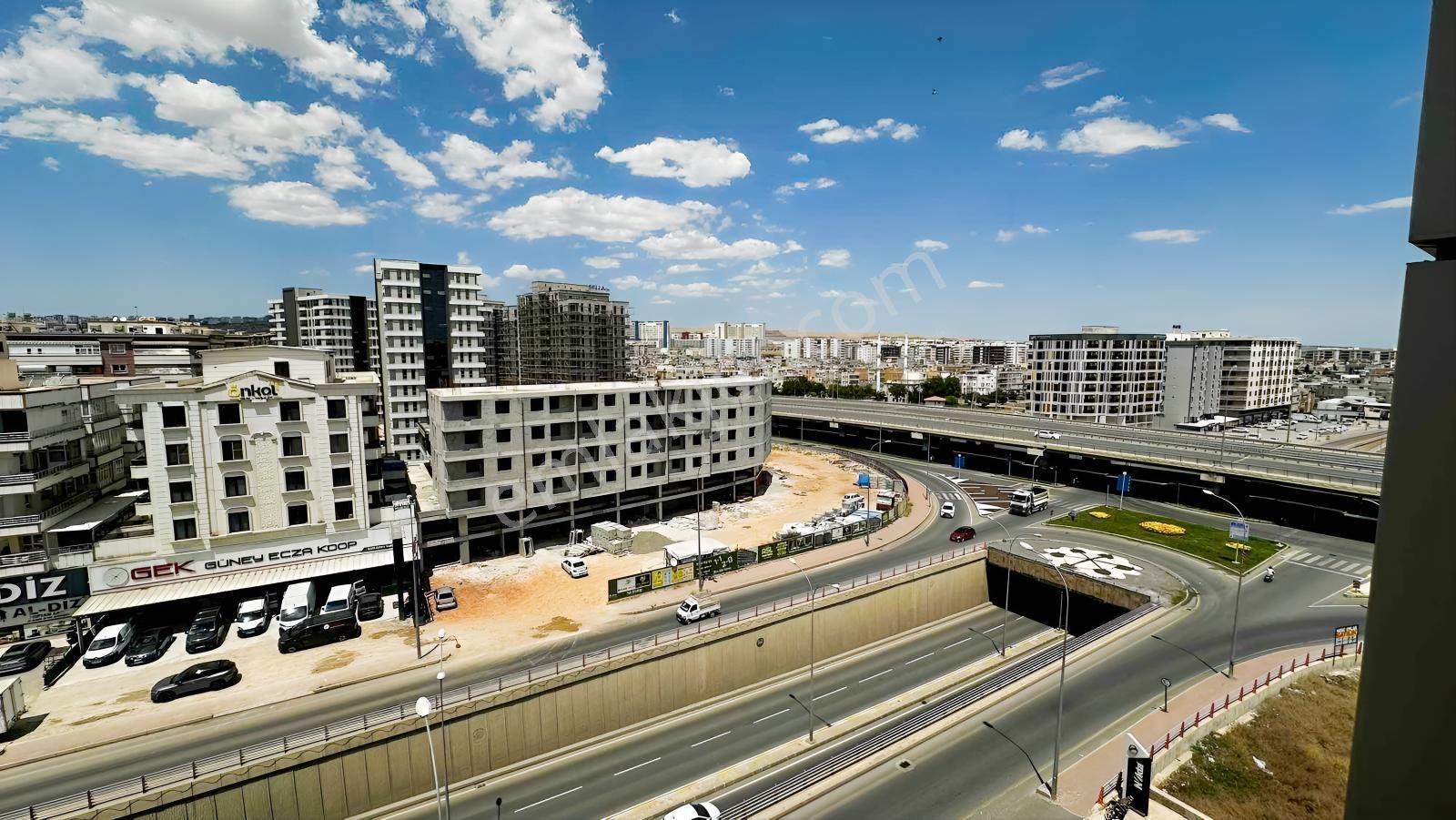 Cb Acar'da Merit Park'ta Kiralık Ön Cephe Daire (eşyalı-eşyasız) - Görsel 4