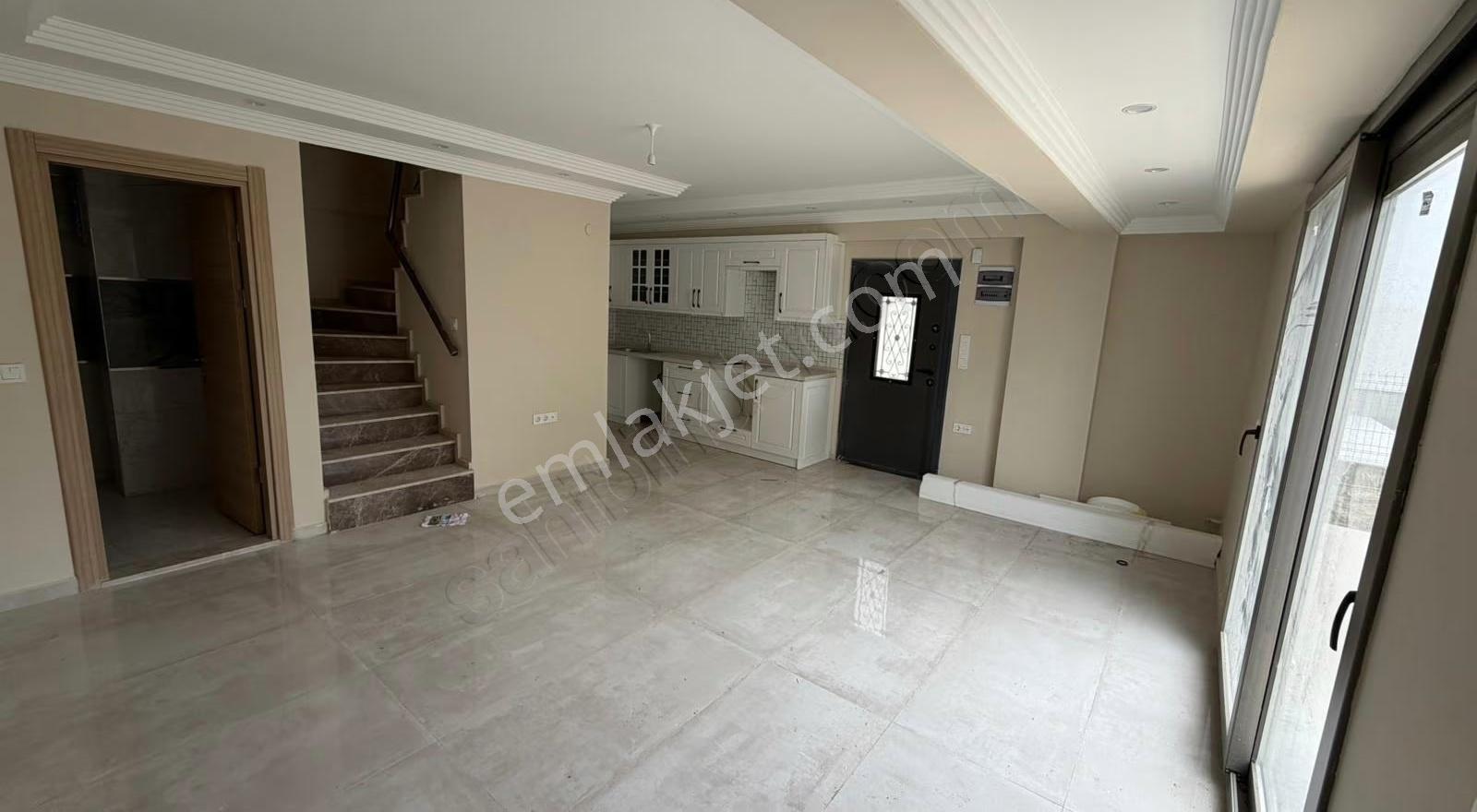 Canyurt Gayrimenkulden Yeni Foçada Satılık Villa - Görsel 8