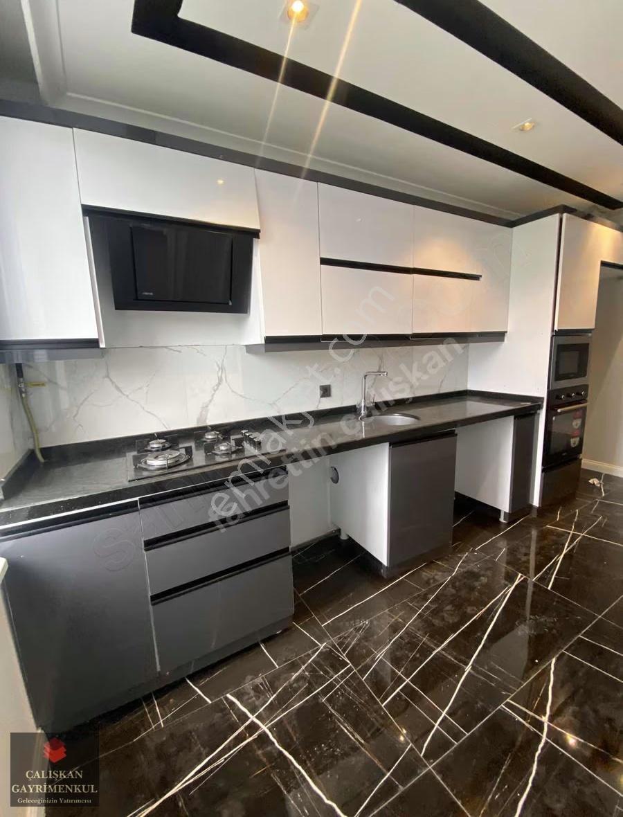 Arnavutköy Vadi Parkta Kiralık 3+1 Ara Kat Full Açık Manzaralı - Görsel 30