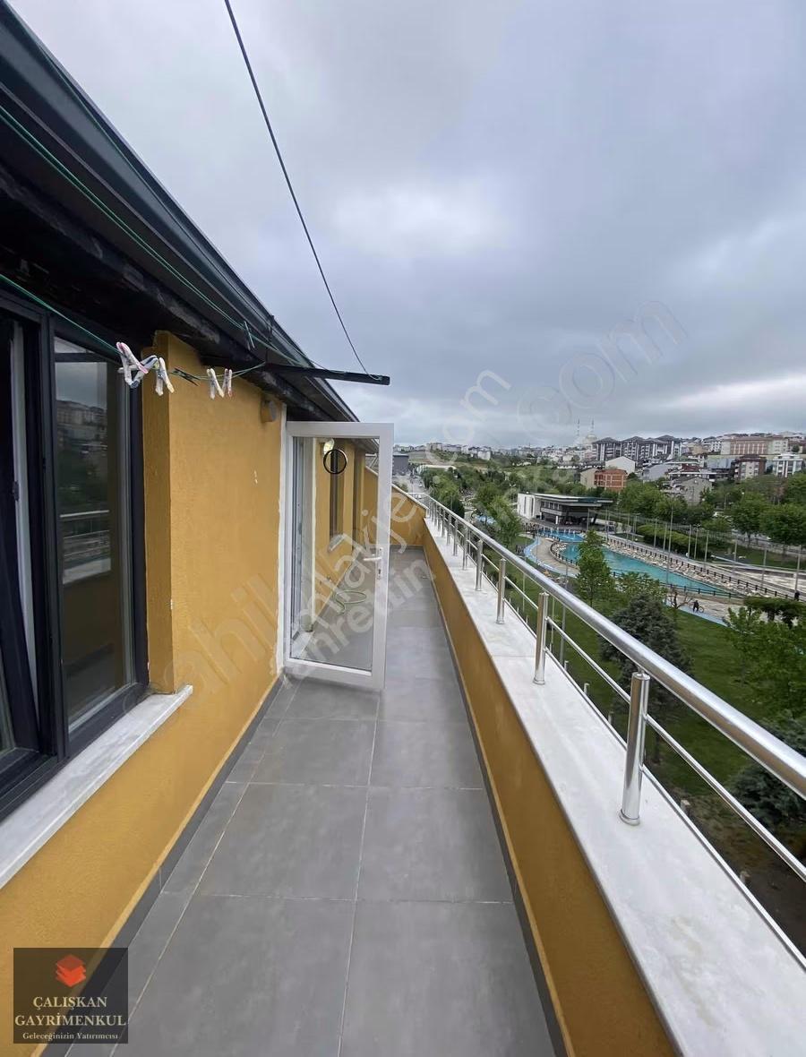Arnavutköy Vadi Parkta Kiralık 2+1 Çatı Katı Muhteşem Manzaralı - Görsel 28