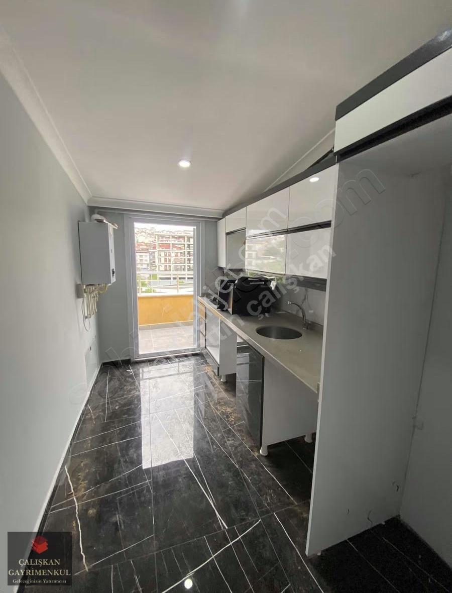 Arnavutköy Vadi Parkta Kiralık 2+1 Çatı Katı Muhteşem Manzaralı - Görsel 29