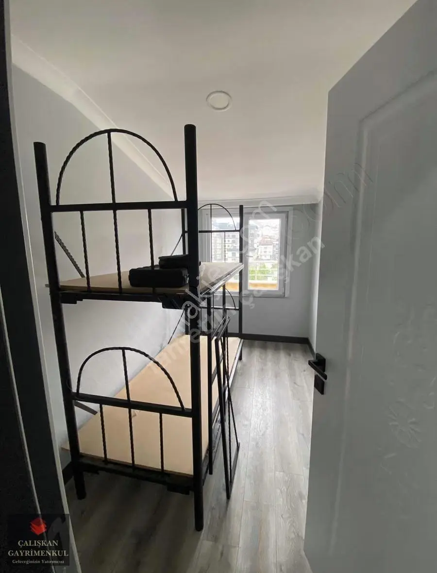 Arnavutköy Vadi Parkta Kiralık 2+1 Çatı Katı Muhteşem Manzaralı - Görsel 3