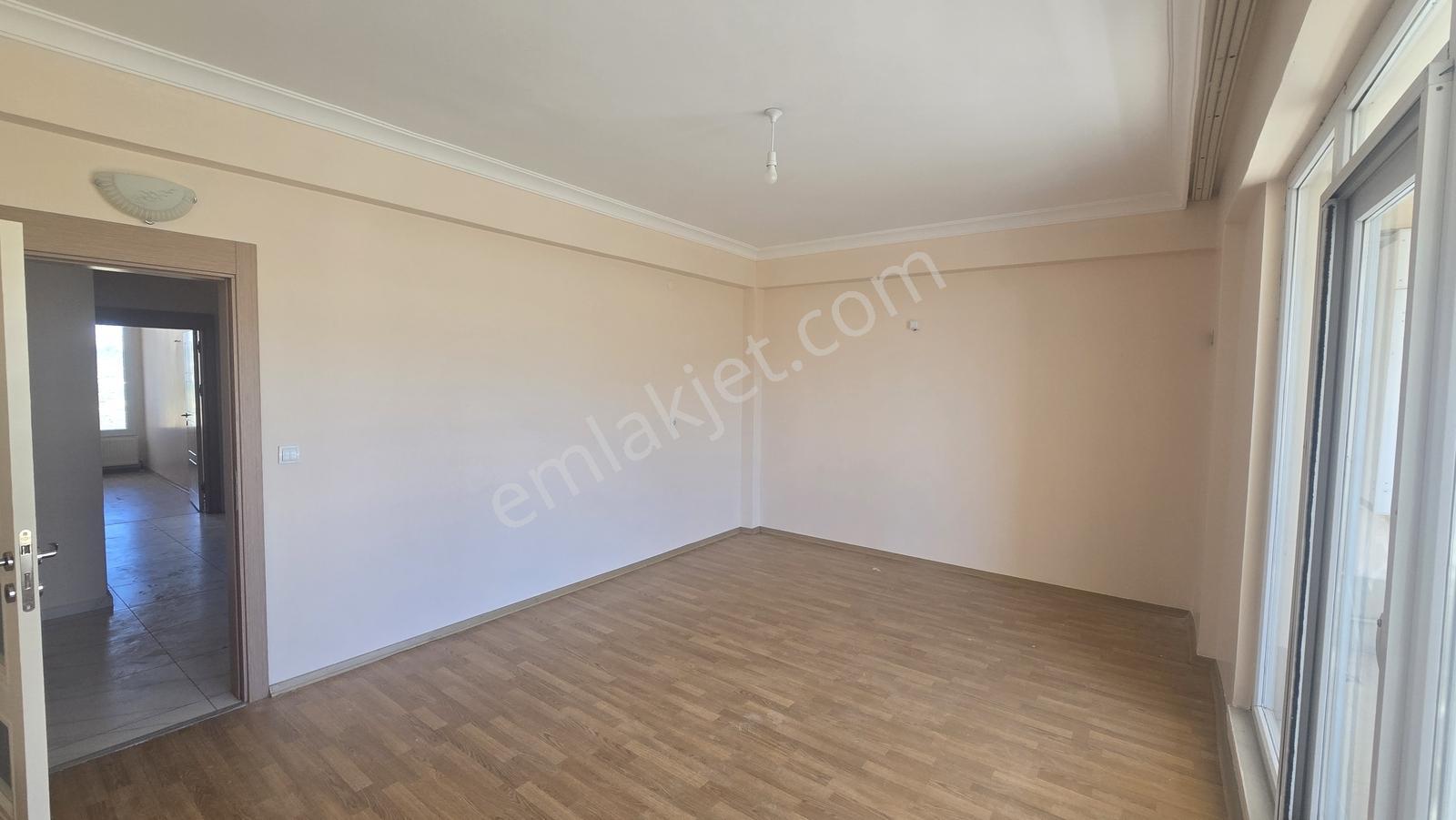 Çözüm'den Mavişehir 1 Etap'ta Kiralık 3+1 Daire - Görsel 15
