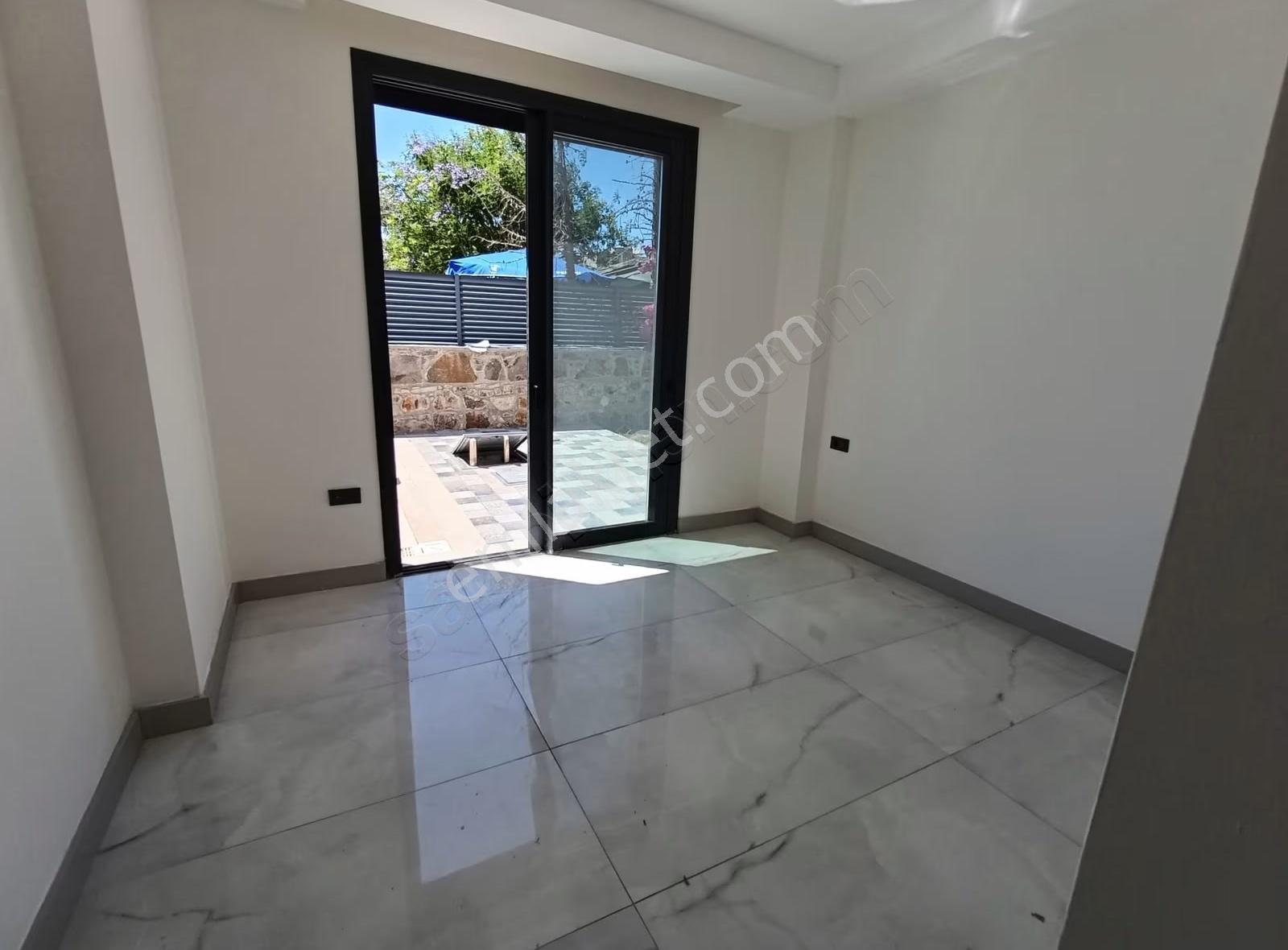 Gümüşlük Merkezde Satılık Sıfır Müstakil Havuzlu Villa - Görsel 2