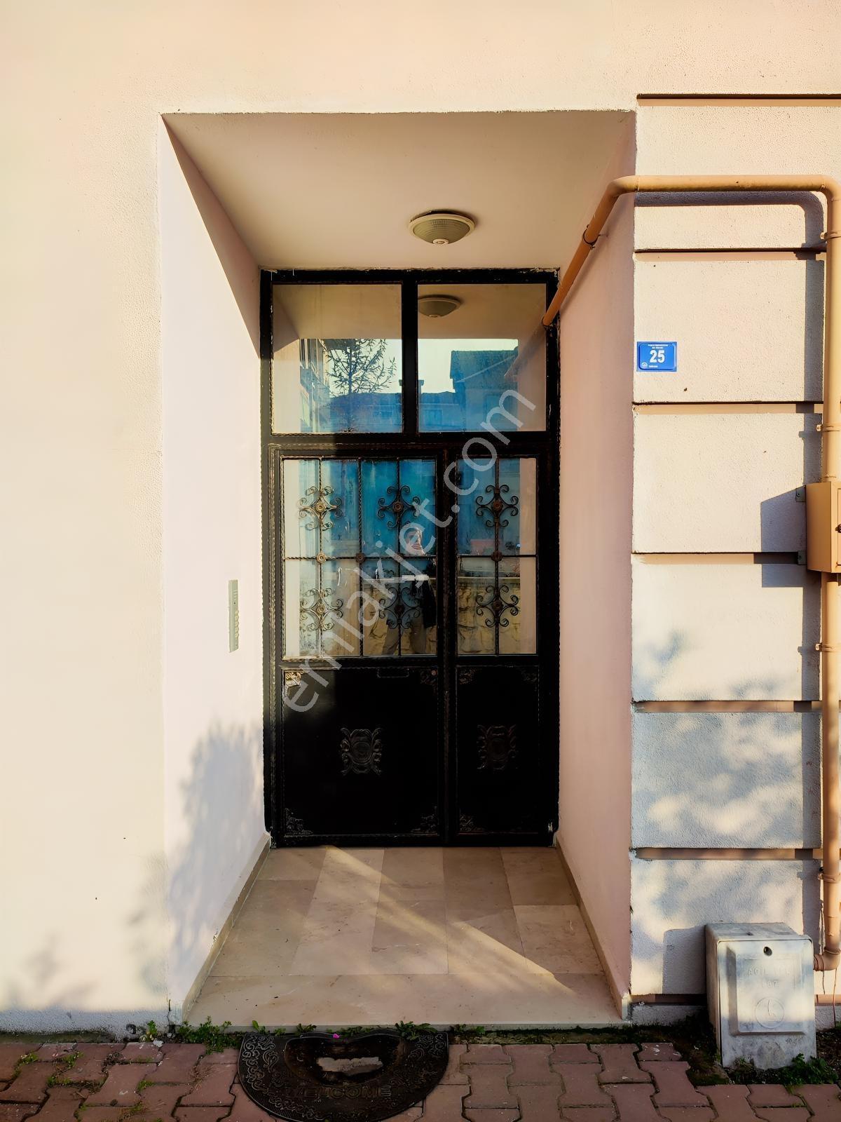 Meslek Yüksekokulu Yanında Satılık 3+1 Daire / 140 M2 - Görsel 19