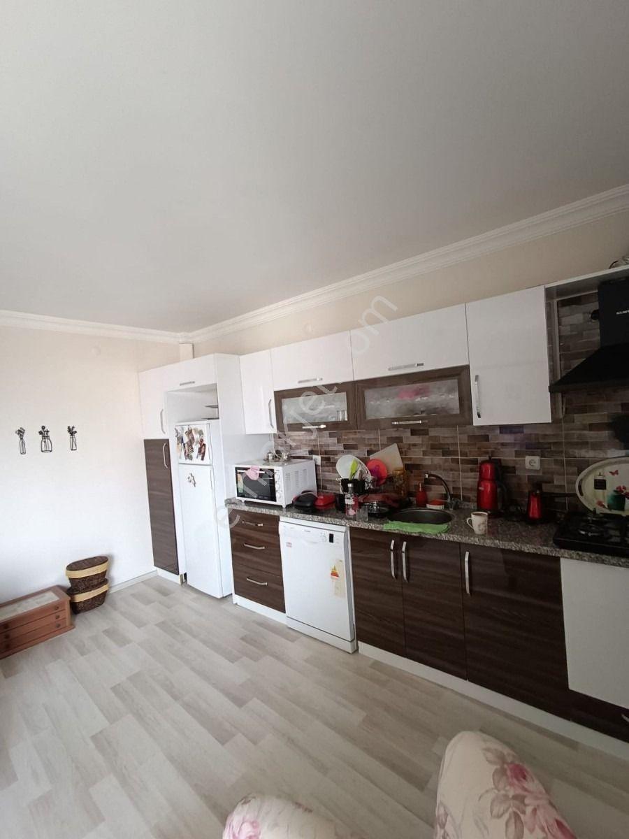 Göçmen Gayrimenkul'den Karaçay Mah.cadde Üzeri 2+1 Kiralık - Görsel 7