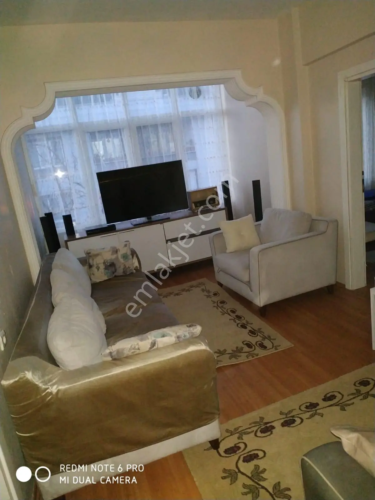 Şenol Gayrimenkul'den Mimar Sinanda Eşyalı Kiralık Arakat Daire - Görsel 4