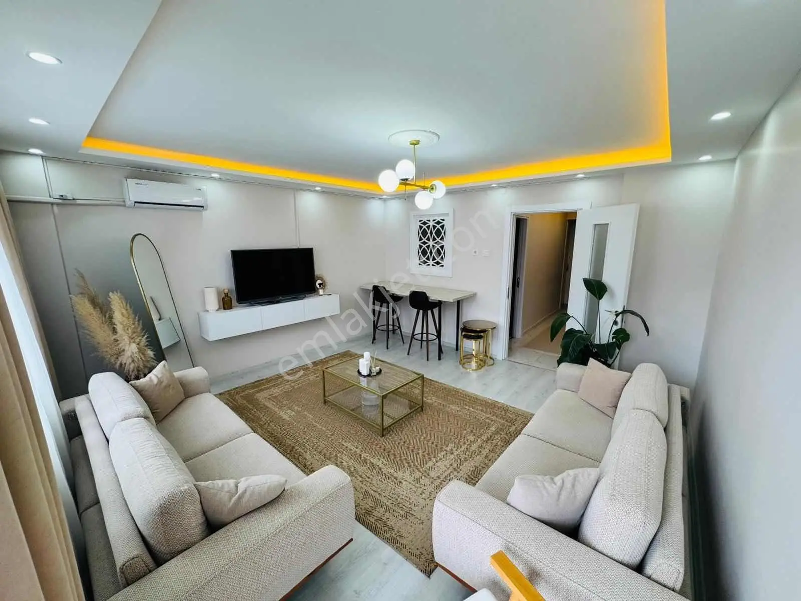 Nişacıpaşa Mahallesinde Önü Açık 2+1 Lüks Ara Kat Daire Fırsatı