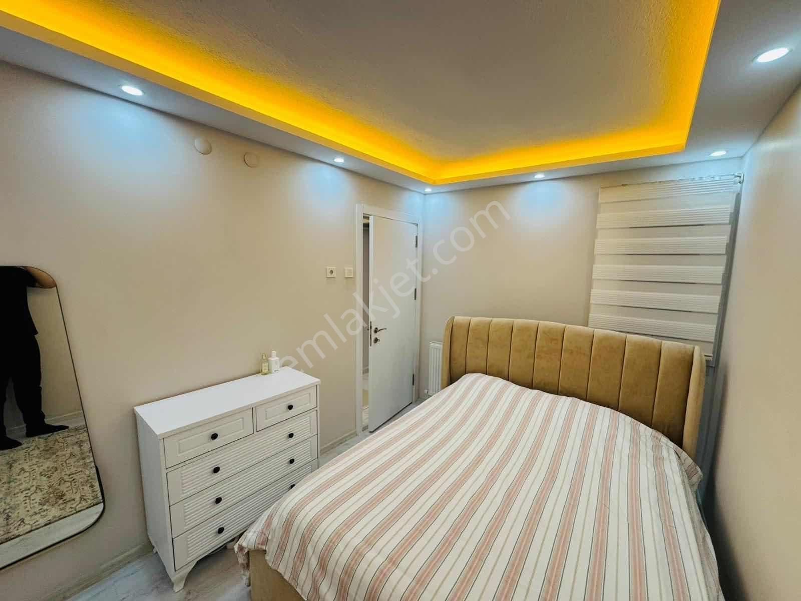 Nişacıpaşa Mahallesinde Önü Açık 2+1 Lüks Ara Kat Daire Fırsatı - Görsel 3