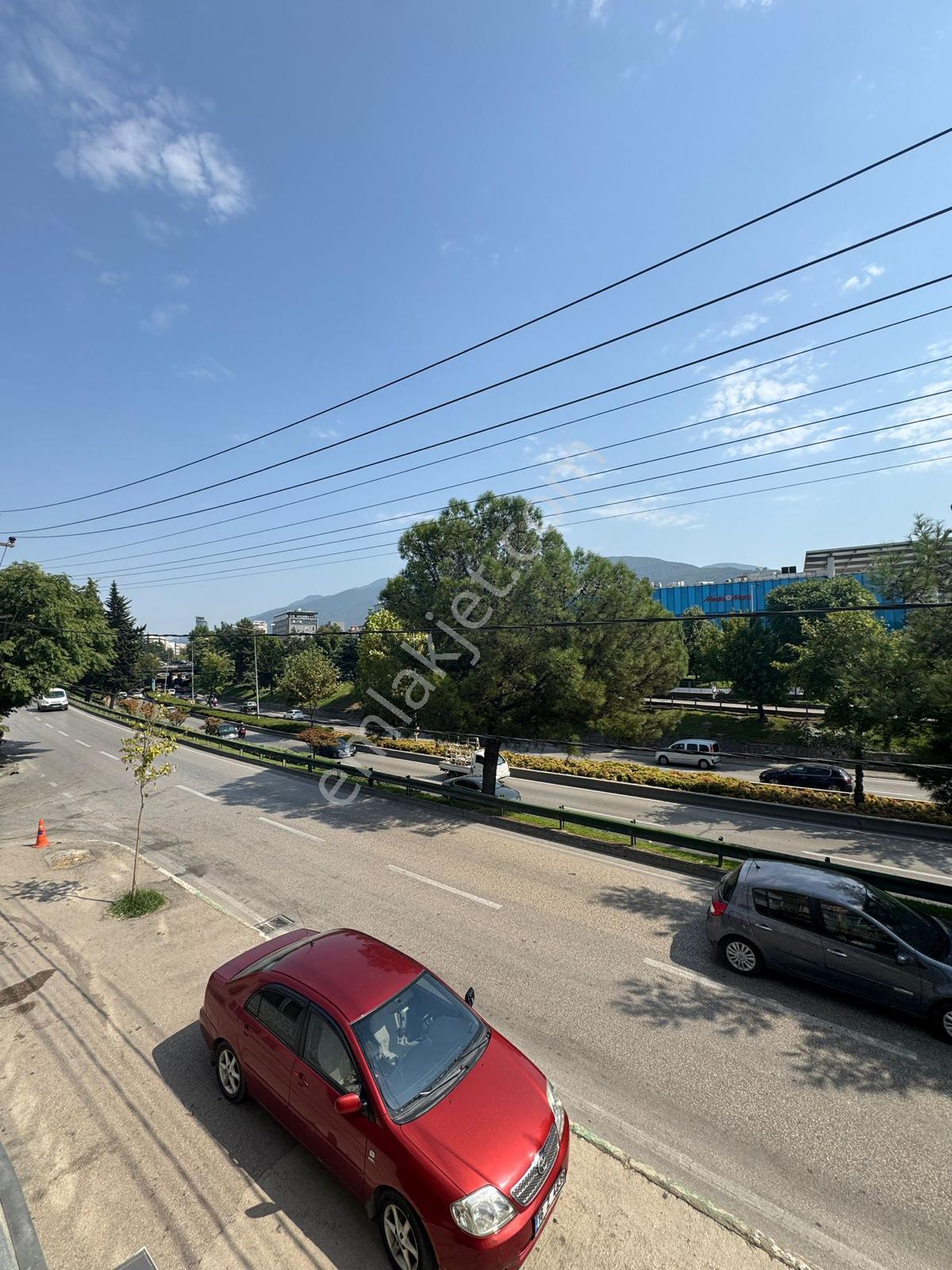 Kent Meydanı'nda Eşyalı Daire 1+1 Cadde Üzeri Merkezi Konum - Görsel 6