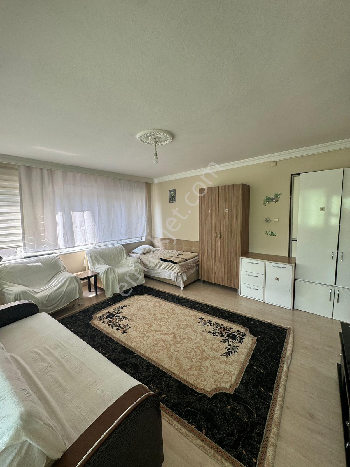 Kent Meydanı'nda Eşyalı Daire 1+1 Cadde Üzeri Merkezi Konum - Görsel 8
