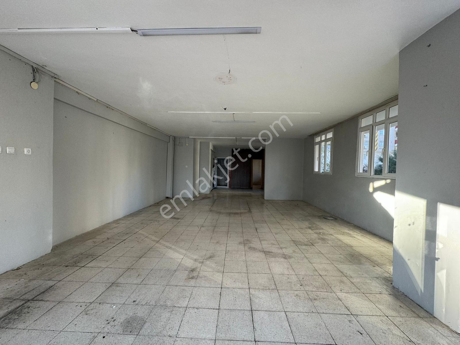 Sosyete Pazarı Cvr 100 M2+20 M2 Ön Kullanım/çok Amaçlı İşyeri !! - Görsel 7