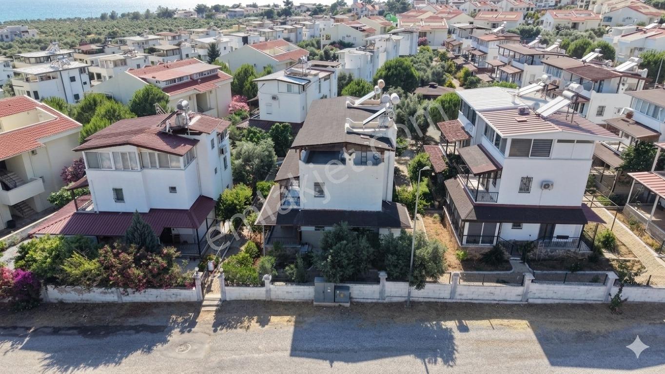 Didim Akbükte Denize Çok Yakın Satılık Yazlık