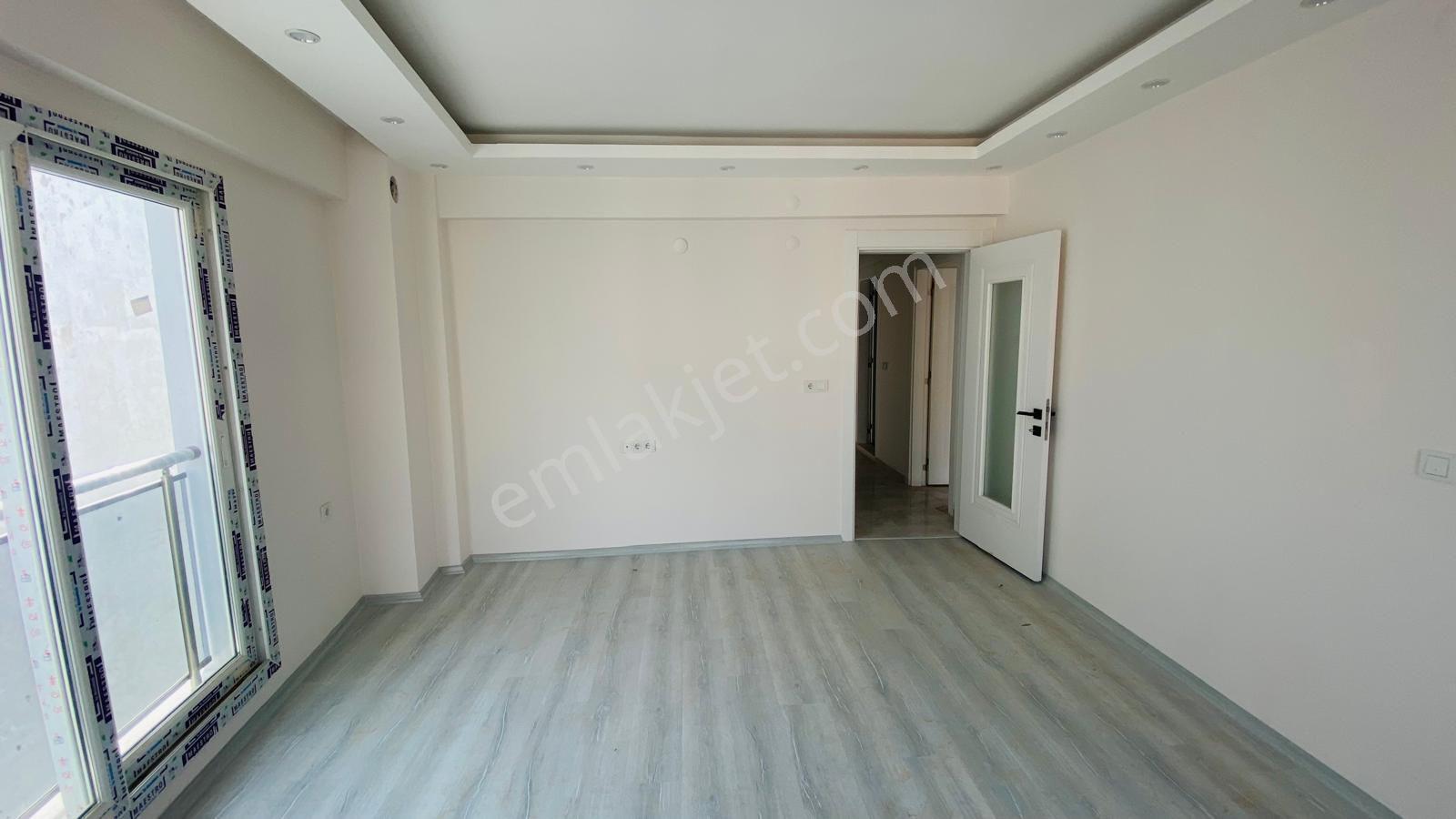 Kıran Gayrimenkul Den Manisa Yunusemre Muradiyede Satılık 2+1 Köşe Daire - Görsel 6
