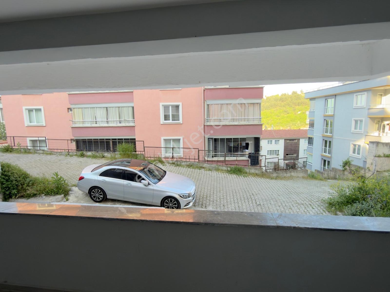 100m2 Salon Mutfak Ayrı 2+1 Eşyalı Karayollarında / Remax Gökhan - Görsel 7