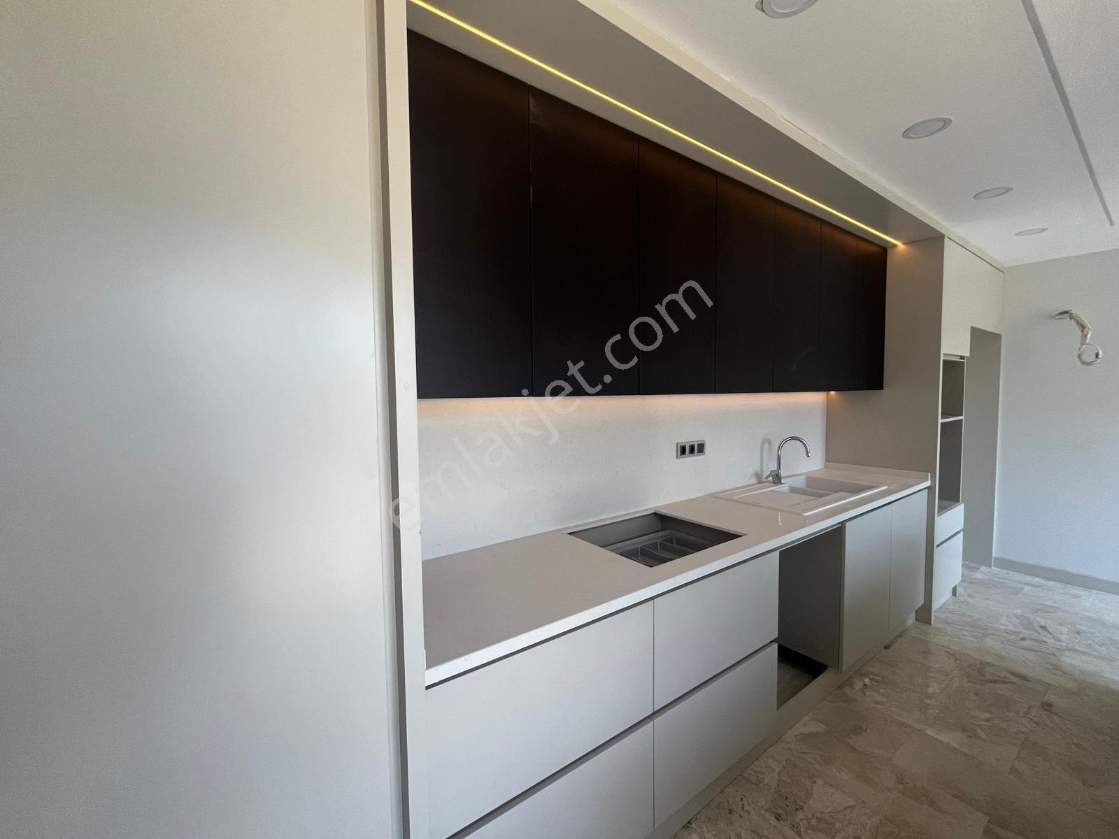 Didim Akbük'te Full Deniz Manzaralı Lüks 4+1 Villa Daire - Görsel 22