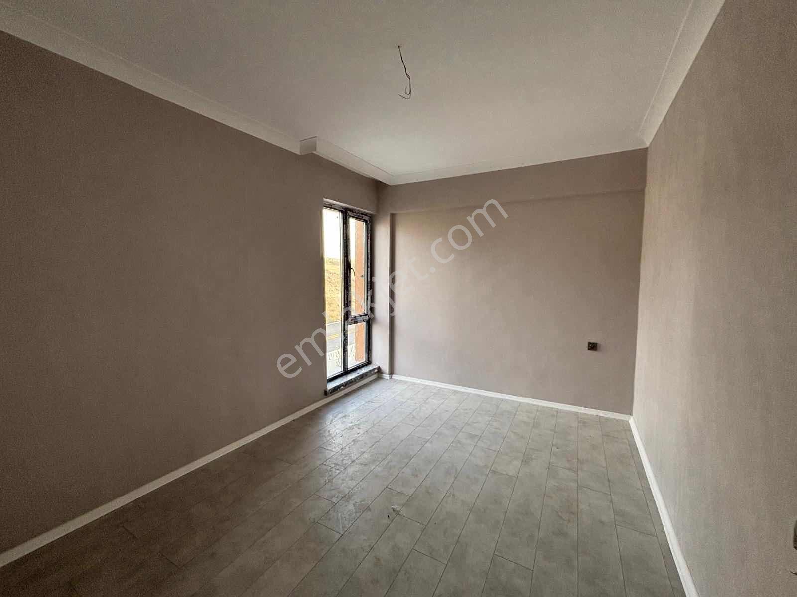 Kahramankazan Manzaralı 4.5+1 Havuzlu 250m2 Lüx Triplex Villa - Görsel 24