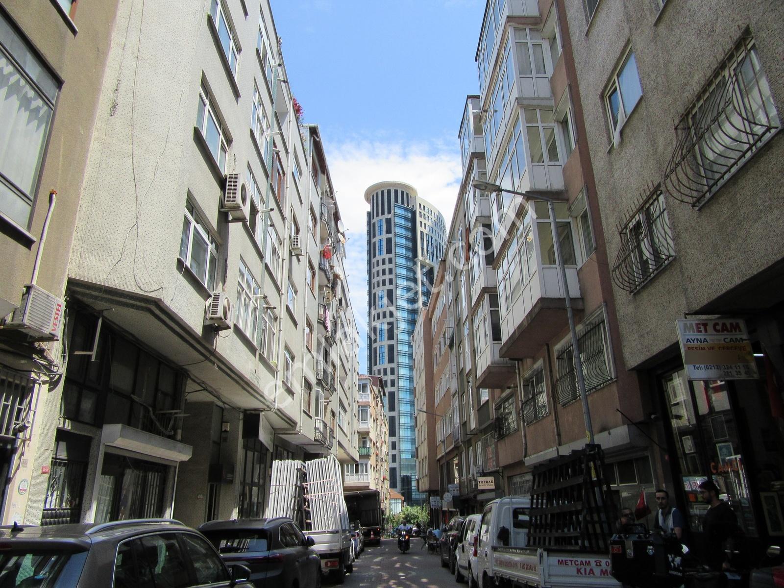 Emniyetevlerinde 280m2 Ters Dubleks Kiralık İşyeri - Görsel 20