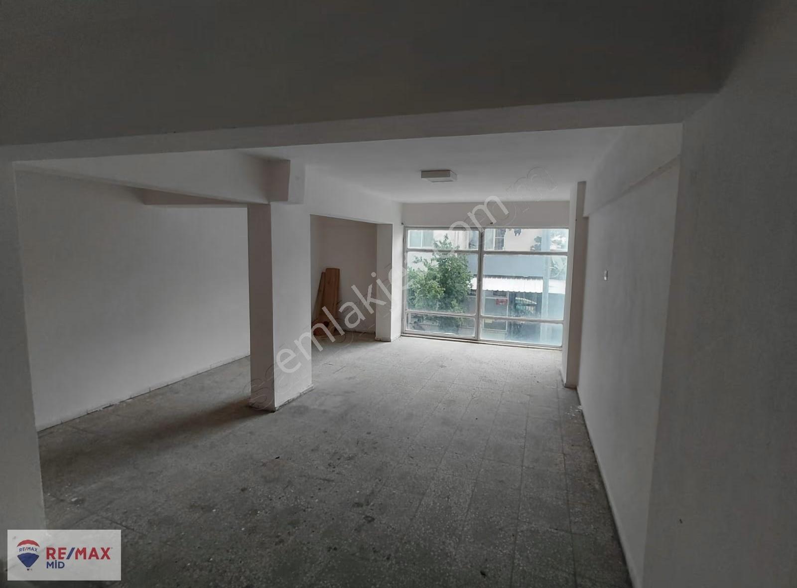 Remax Mid Karesı 1.oruçgazı Mahallesı Kıralık Dükkan - Görsel 7