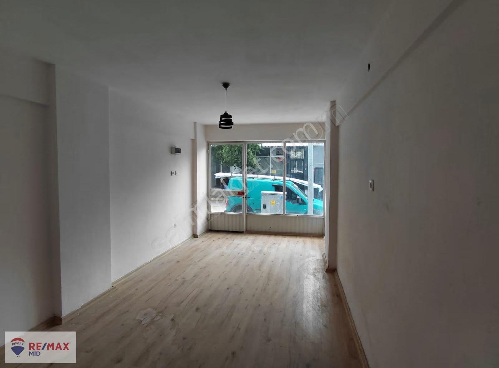 Remax Mid Karesı 1.oruçgazı Mahallesı Kıralık Dükkan - Görsel 8