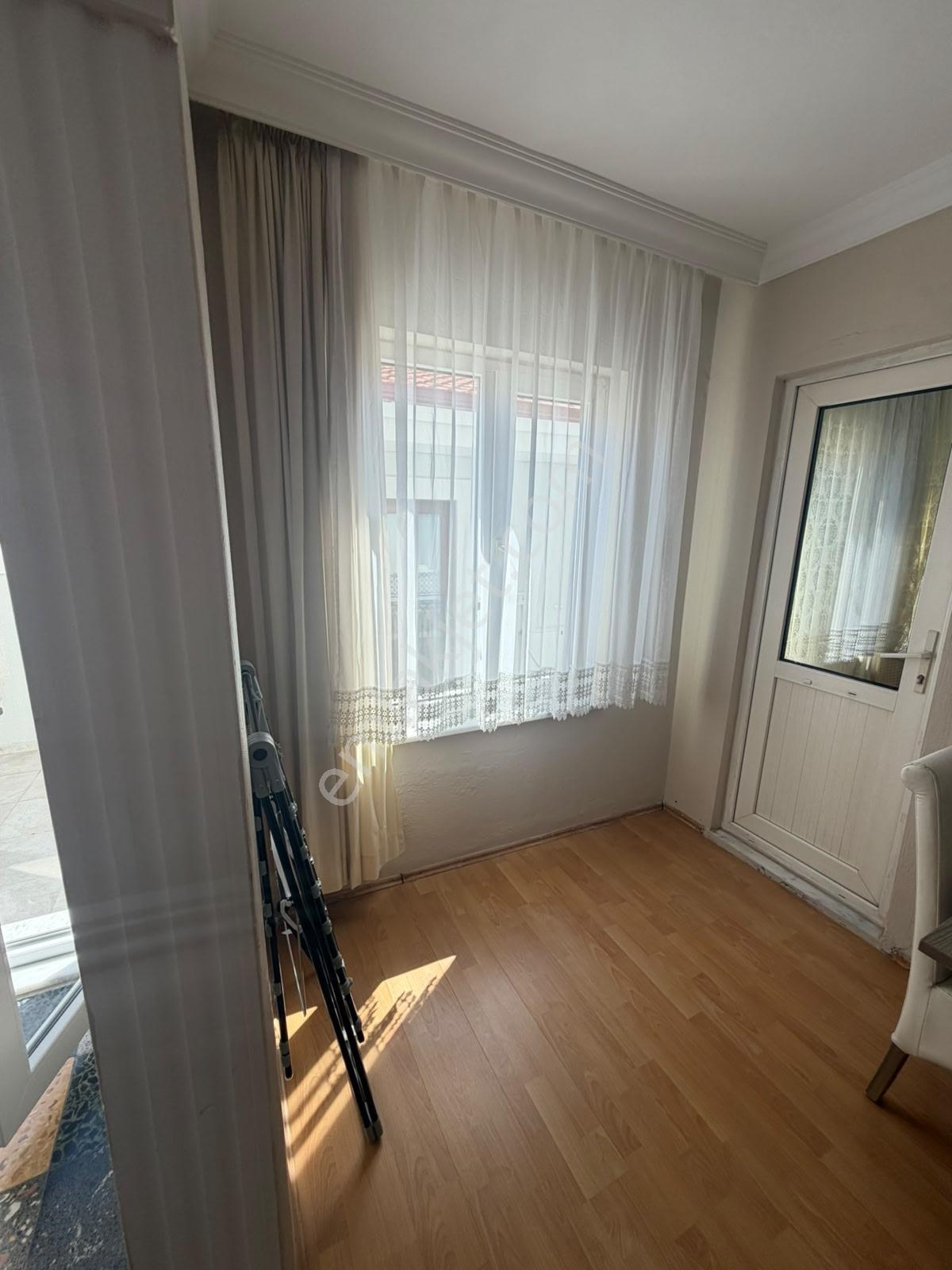 Ayvalık Marina'ya 500 Metre Mesafede 3+1 Eşyalı Daire - Görsel 9
