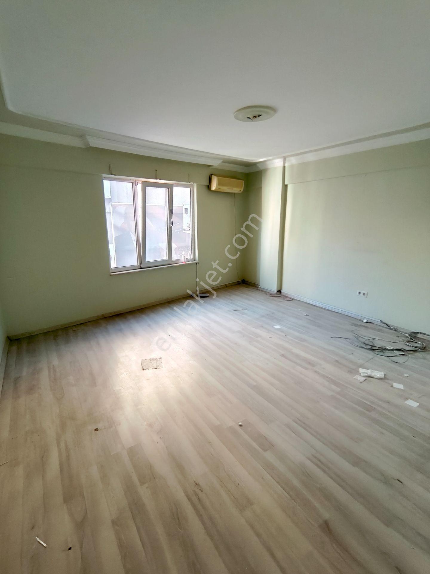 Bulut Yatırımdan 2+1 Merkezi Konumda Çarşı İçinde Ofis İş Yeri - Görsel 27