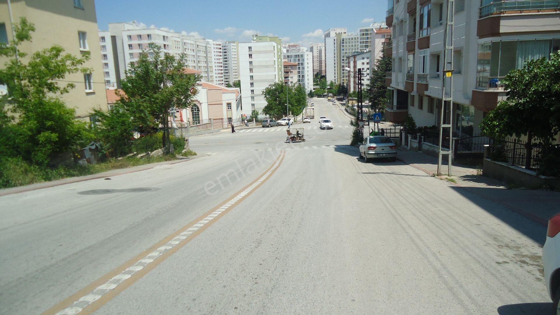 Krc'den Gülveren Mahallesinde Yüksek Giriş Satılık 3+1 Daire - Görsel 17