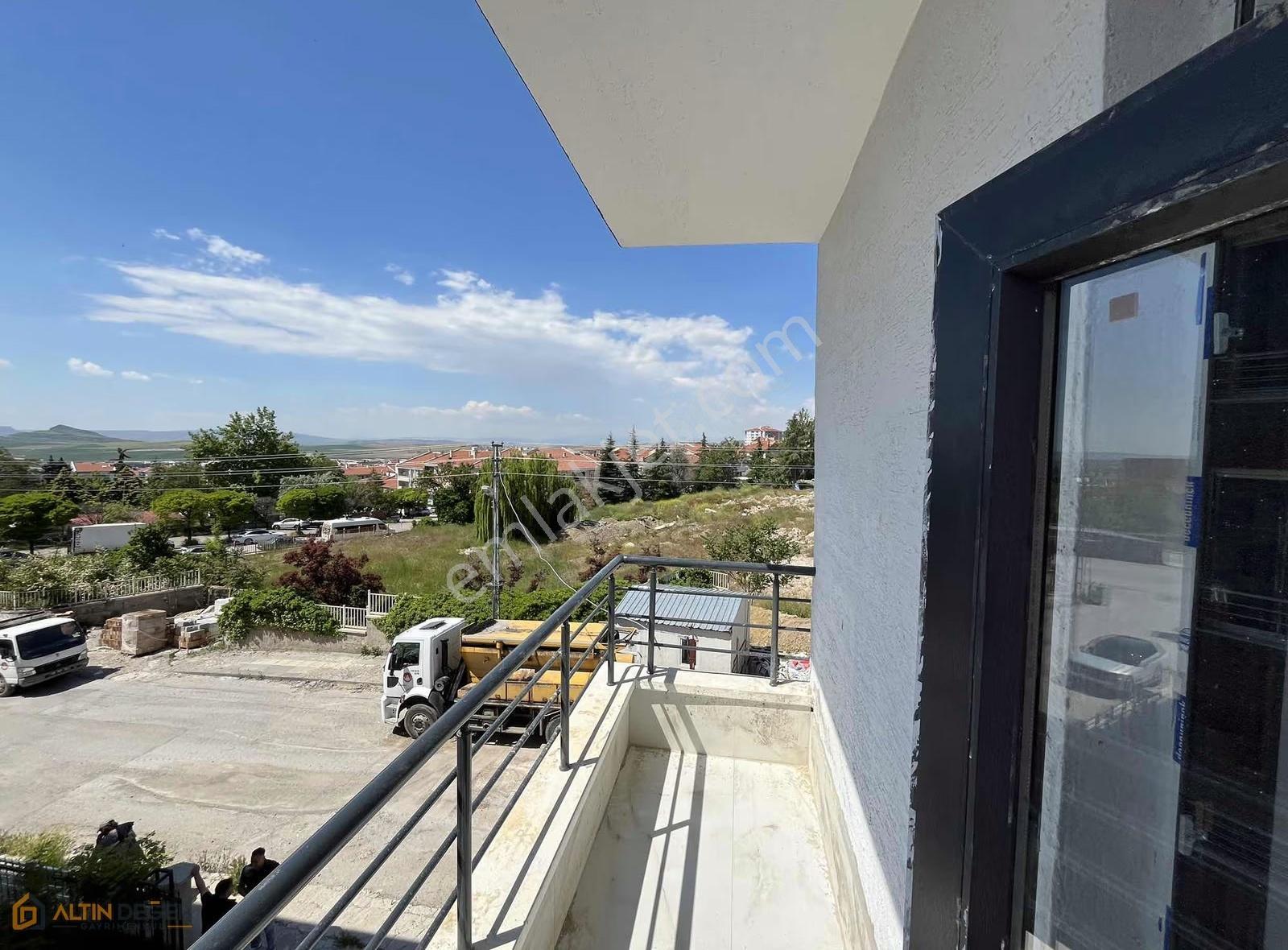 Diş Hastanesine Bitişik Satılık 1+1 Daire - Görsel 15