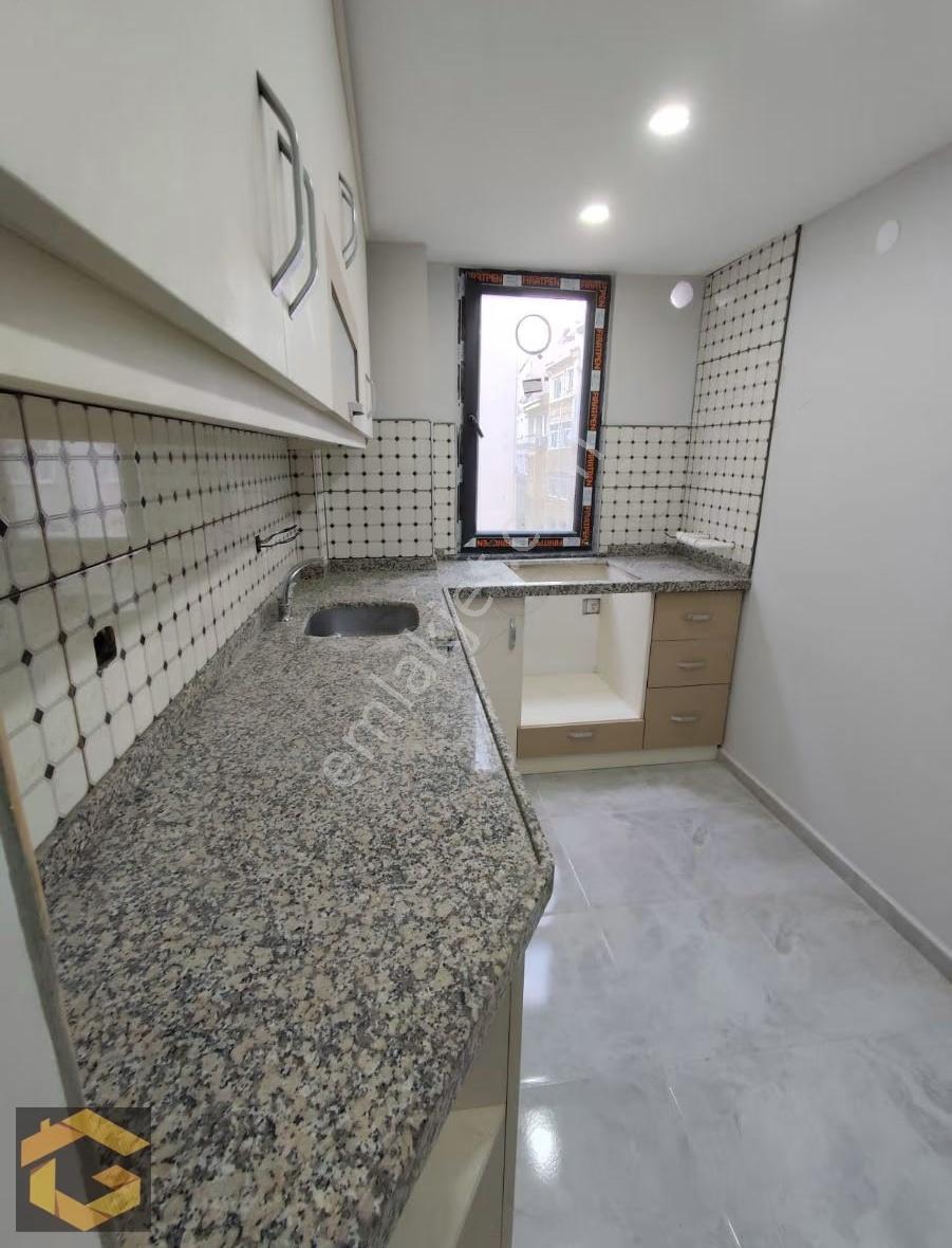 Kocamustafapaşa Merkezinde Sıfır 4+2 Dubleks Daire - Görsel 7