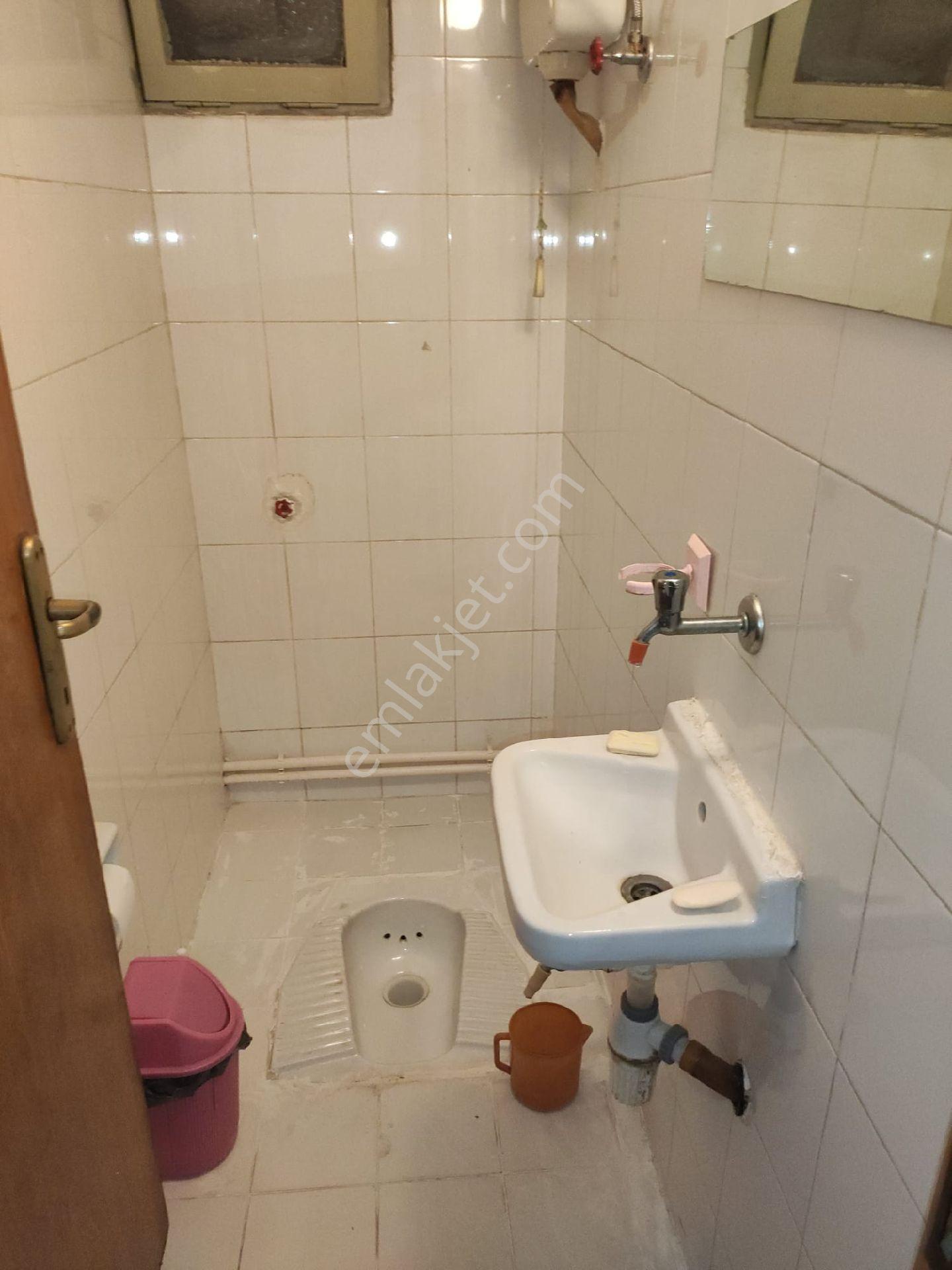İzmir Konak Zafertepe Mah.de 3+1,doğalgazlı Bakımlı Ferah Kupon Daire. - Görsel 13