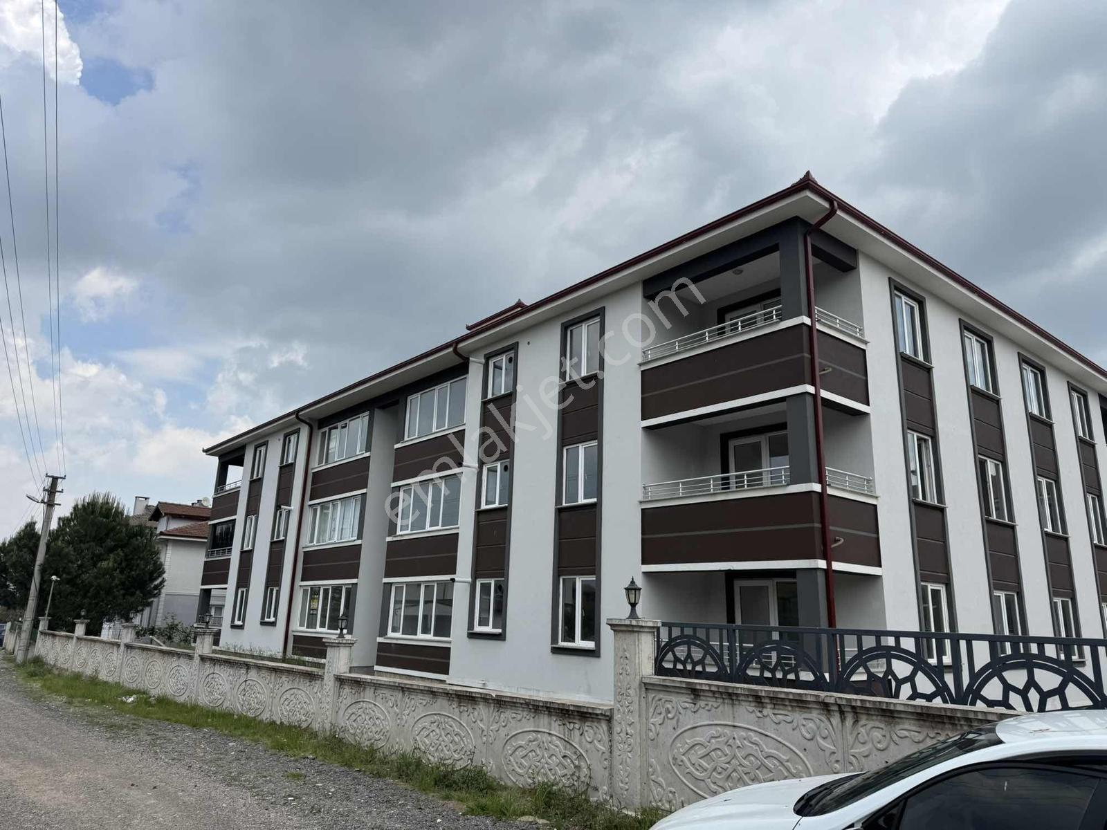 Ayşe Emlaktan Neviye'de Satılık 3+1 Sıfır Daire