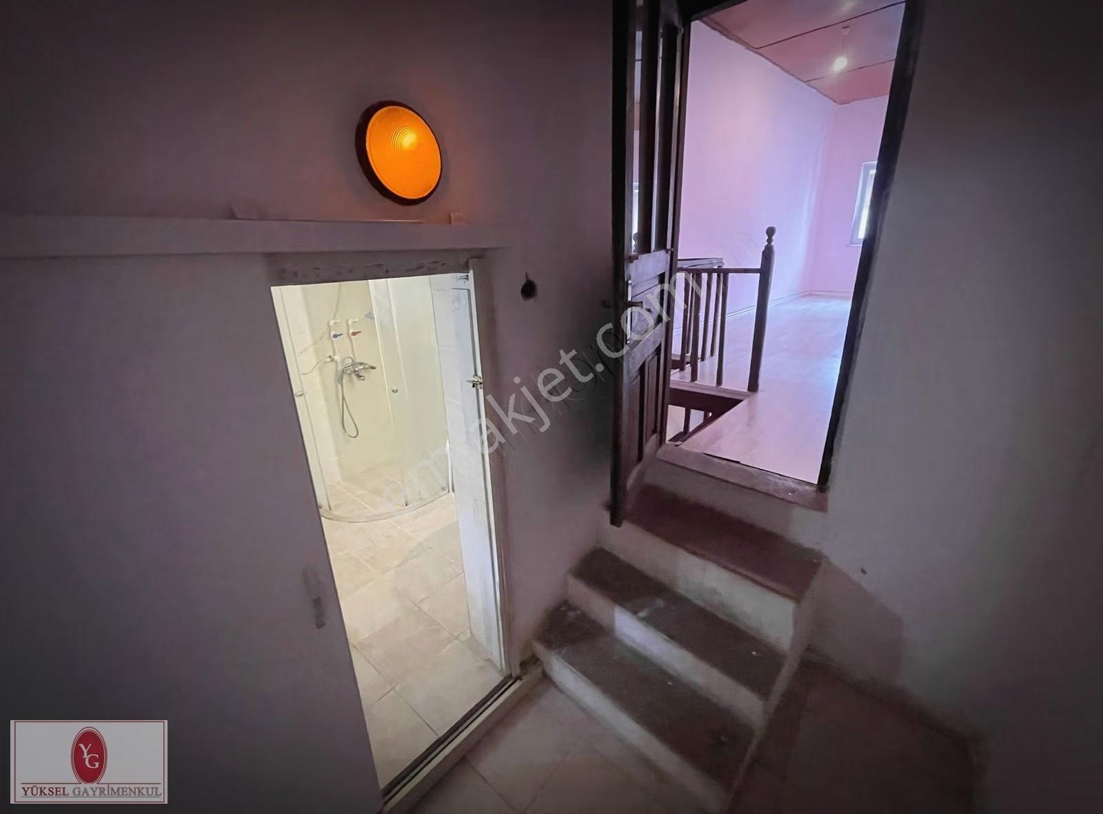Yüksel'den Edremit Merkez'de 3+1 Kapalı Mutfaklı Müstakil Daire - Görsel 24