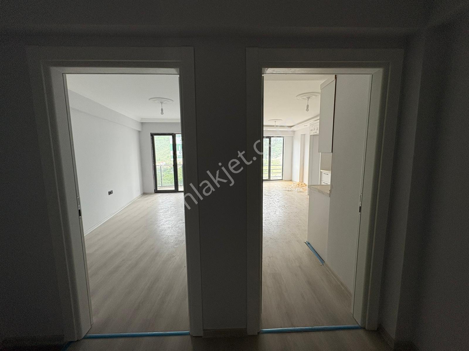Delta Gayrimenkul'den Egitim Araştırma Karşısı Kiralık 2+1 Daire - Görsel 11