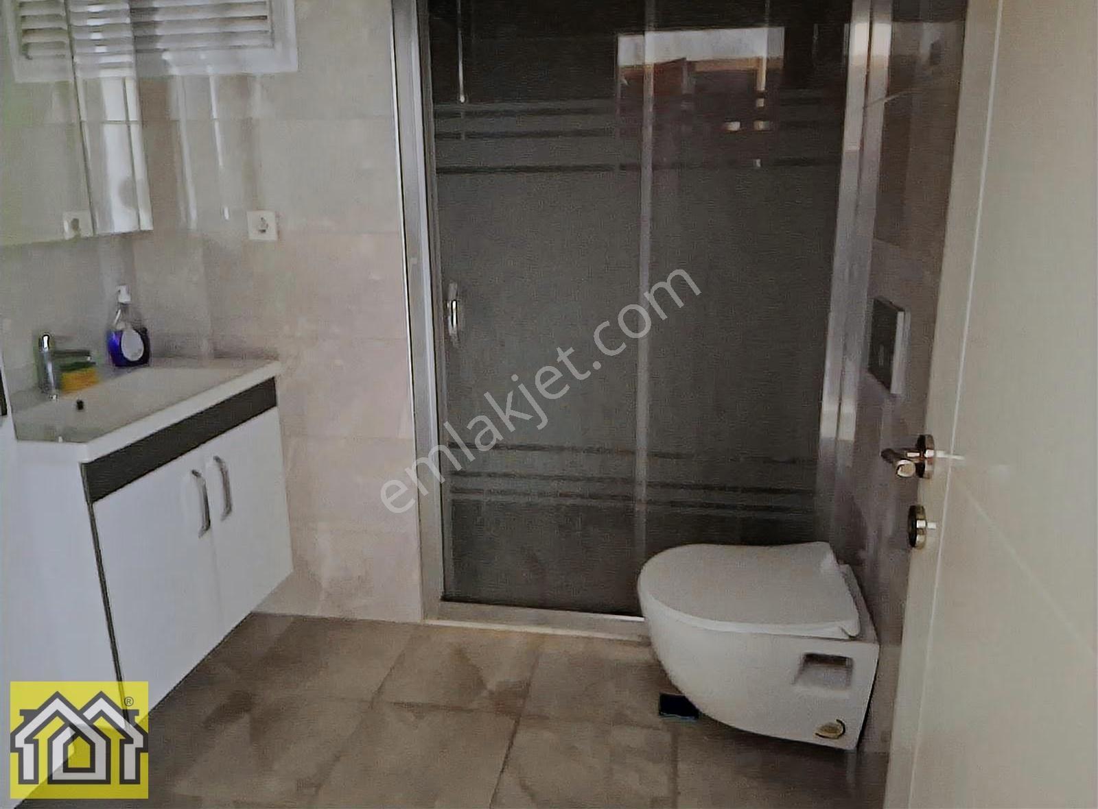 Balçova Onur Atlas Sokakda 1+1 Arakat Lüks Kiralık Daire - Görsel 27