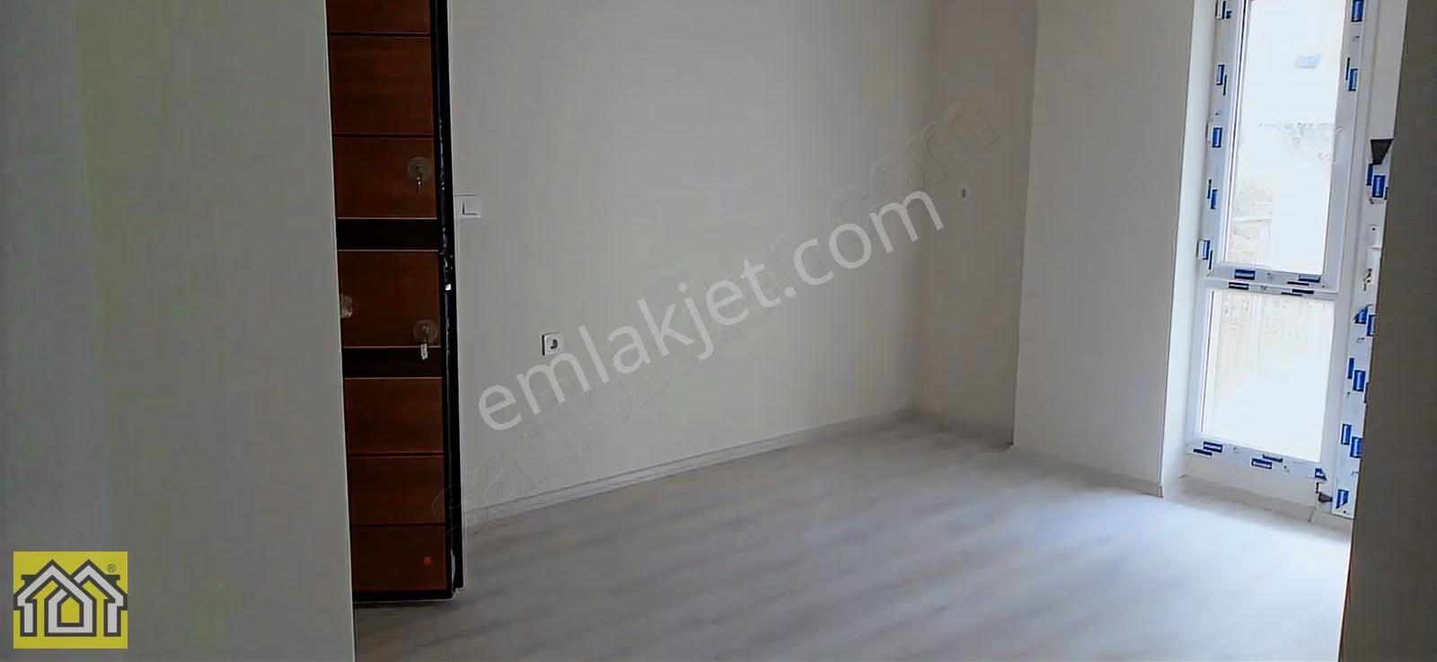 Balçova Onur Atlas Sokakda 1+1 Arakat Lüks Kiralık Daire - Görsel 24