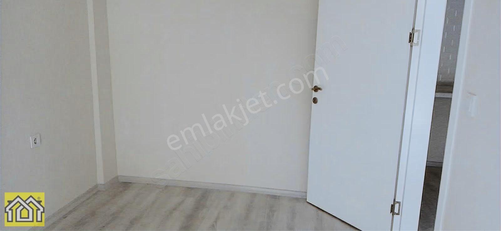 Balçova Onur Atlas Sokakda 1+1 Arakat Lüks Kiralık Daire - Görsel 28