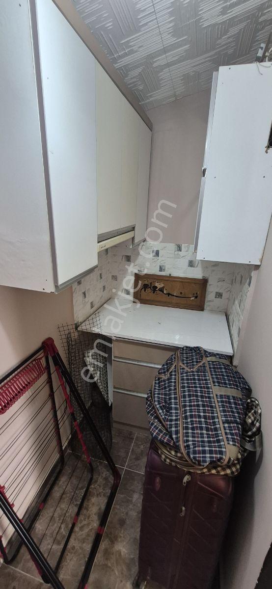 Lozan Caddesi'ne 3 Bina Konumunda Tramvay Durağının Hemen Altınd - Görsel 23