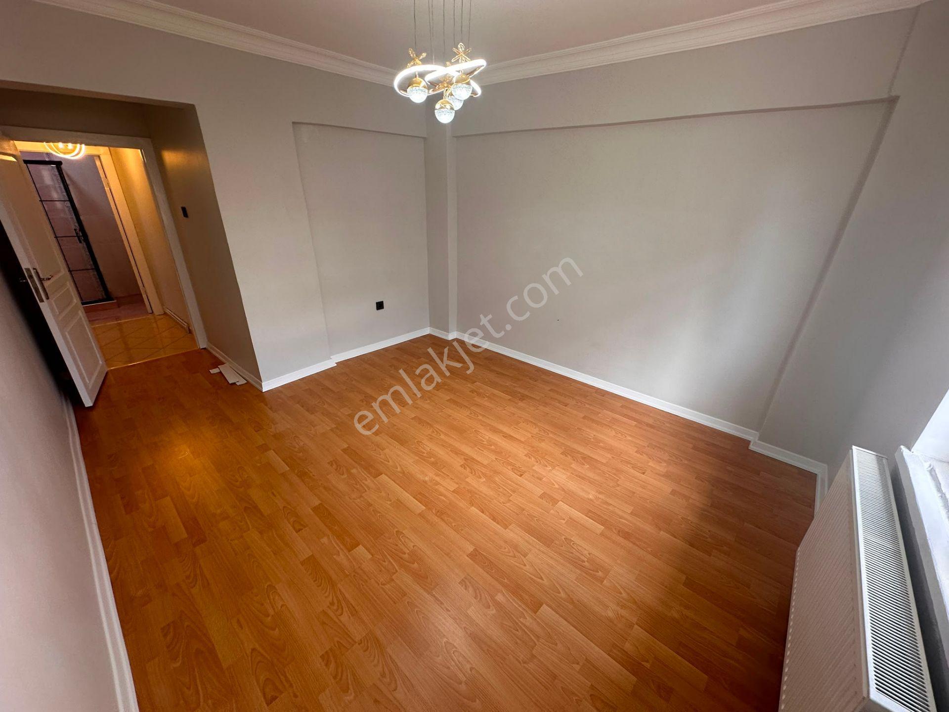 General Zeki Doğanda Natoyolu Yakını 3+1 Masrafsız 110m2 Daire - Görsel 9