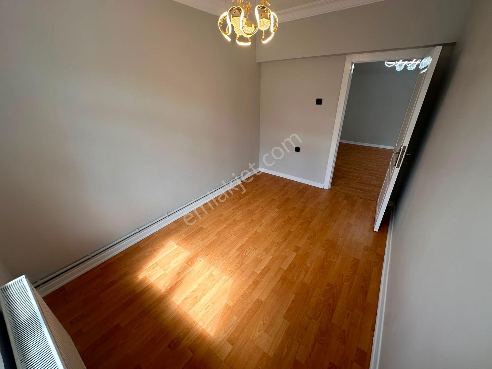 General Zeki Doğanda Natoyolu Yakını 3+1 Masrafsız 110m2 Daire - Görsel 24