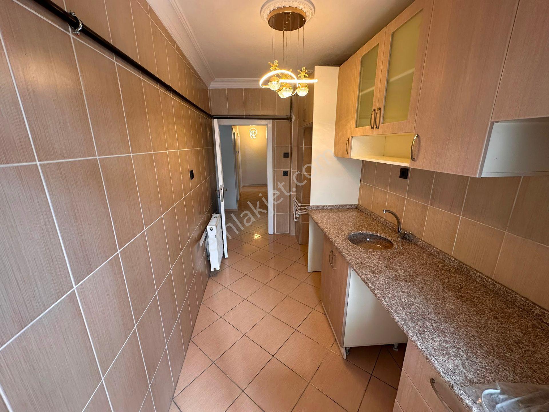 General Zeki Doğanda Natoyolu Yakını 3+1 Masrafsız 110m2 Daire - Görsel 31